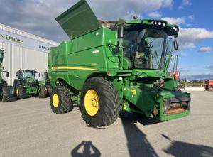 John Deere S660I Construction machine