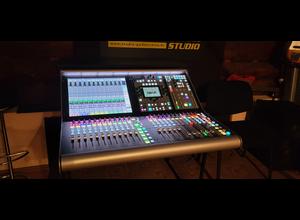 SSL-Solid State Logic Live 300. L300, digital mixing console